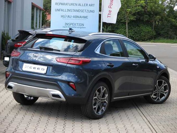 Kia XCeed 1.5 T-GDI OPF DCT7 VISION Komfort - + Navigationspaket