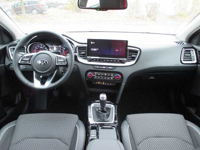 Kia XCeed 1.5 T-GDI Vision Komfort Navi